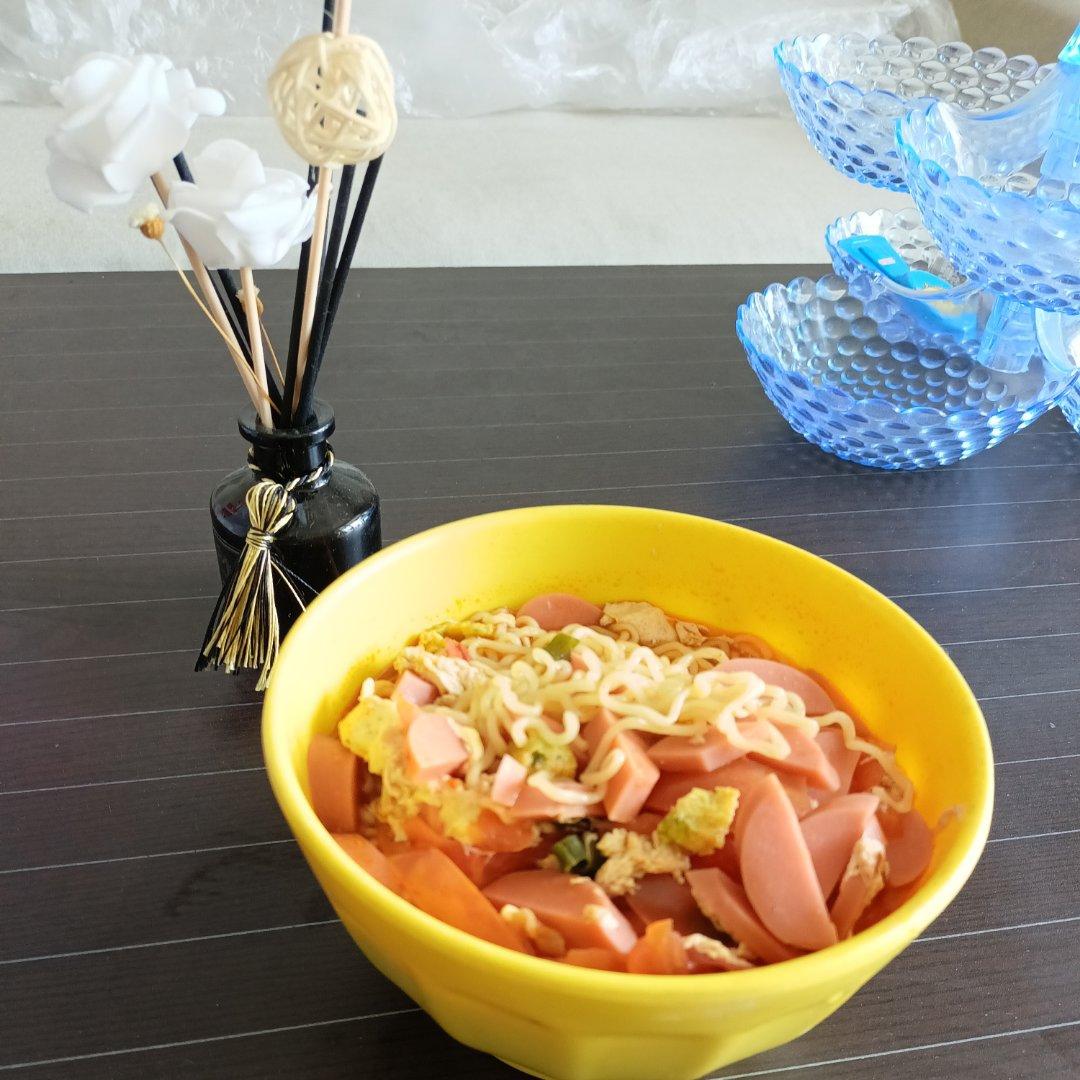 番茄牛肉康师傅方便面