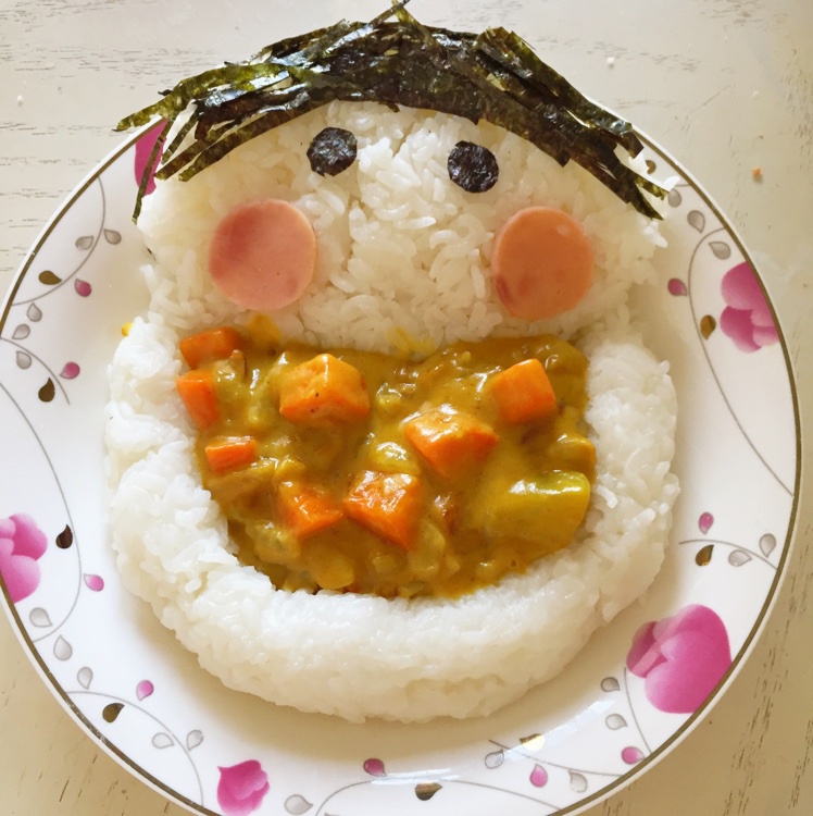 大嘴宝宝咖喱饭