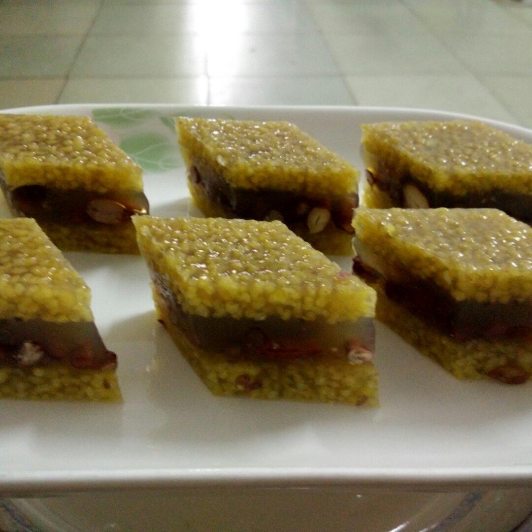 笨笨粉猪--做的红豆小米杂粮糕