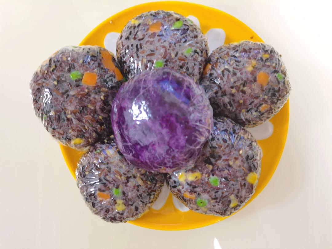 好吃🉐️感动😹的【紫米饭团】，看图秒会❗️