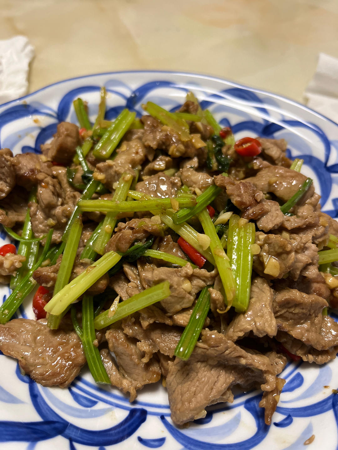 小炒黄牛肉，肉嫩味香！太好吃了简直是米饭杀手！