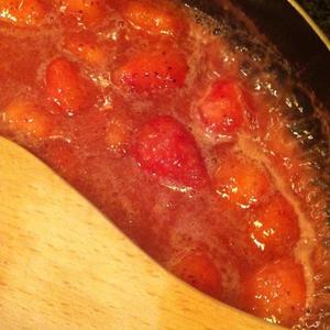 草莓酱（快捷版）的做法 步骤4