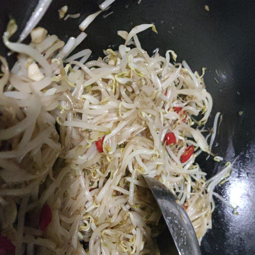 简单好吃炒豆芽