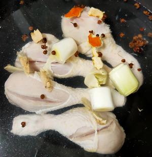 猪肉鲜虾馄饨的做法 步骤1