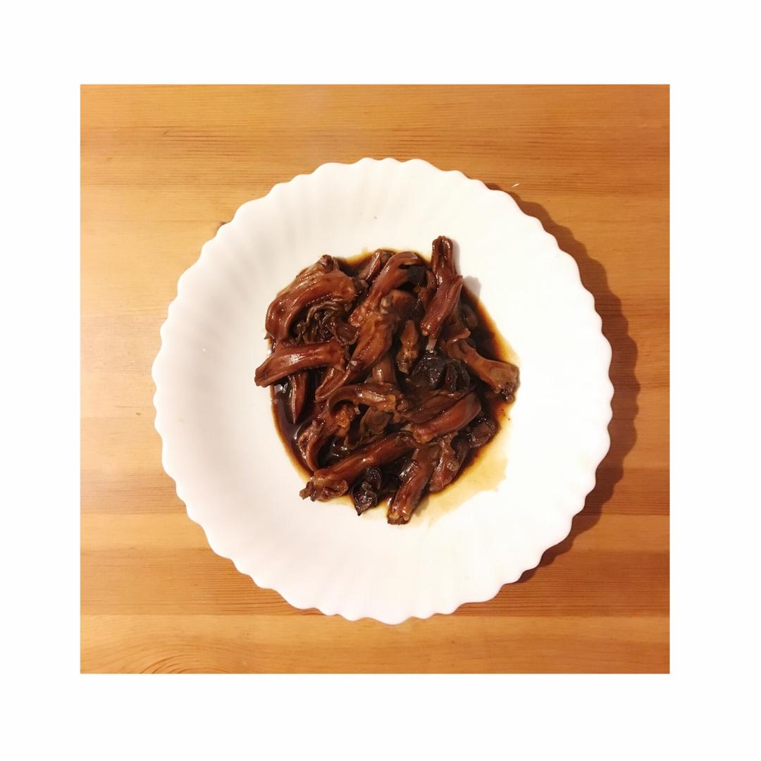酱鸭舌