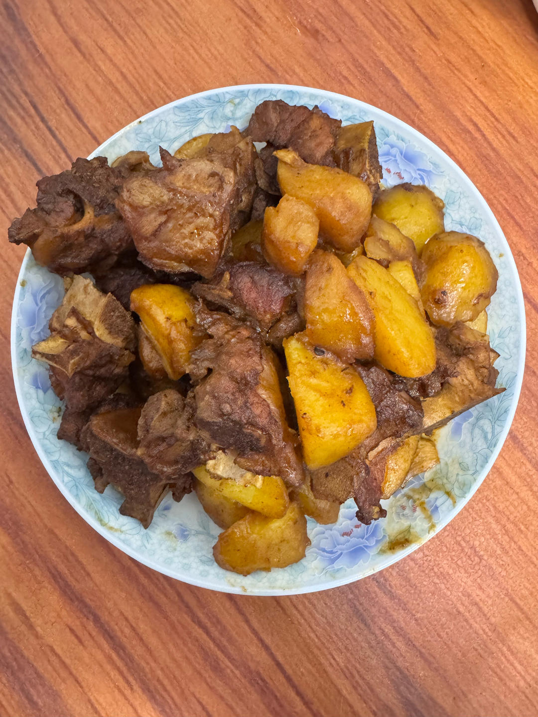 土豆排骨（超好吃）