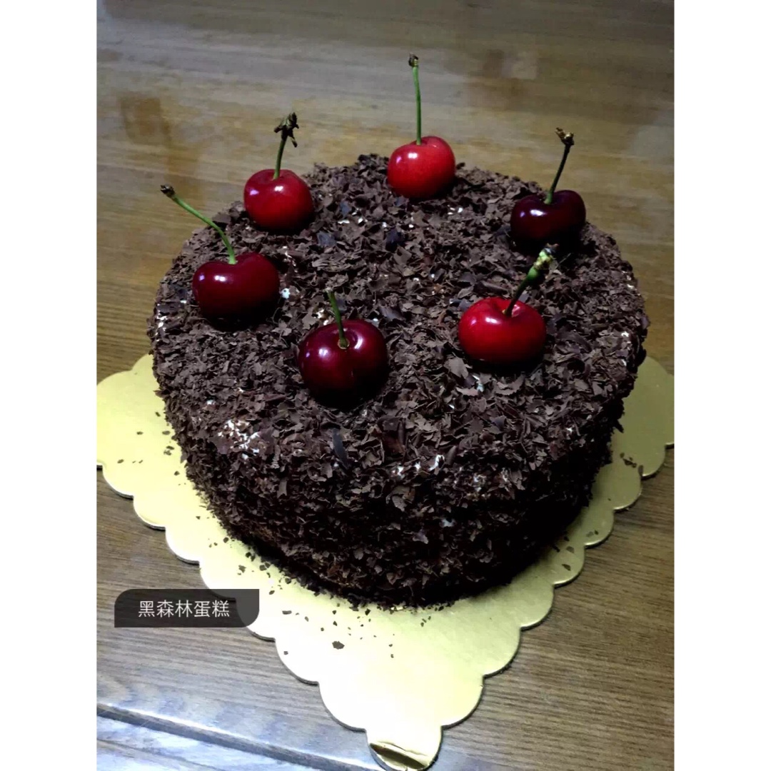 黑森林蛋糕（如何刮出大朵巧克力屑）
