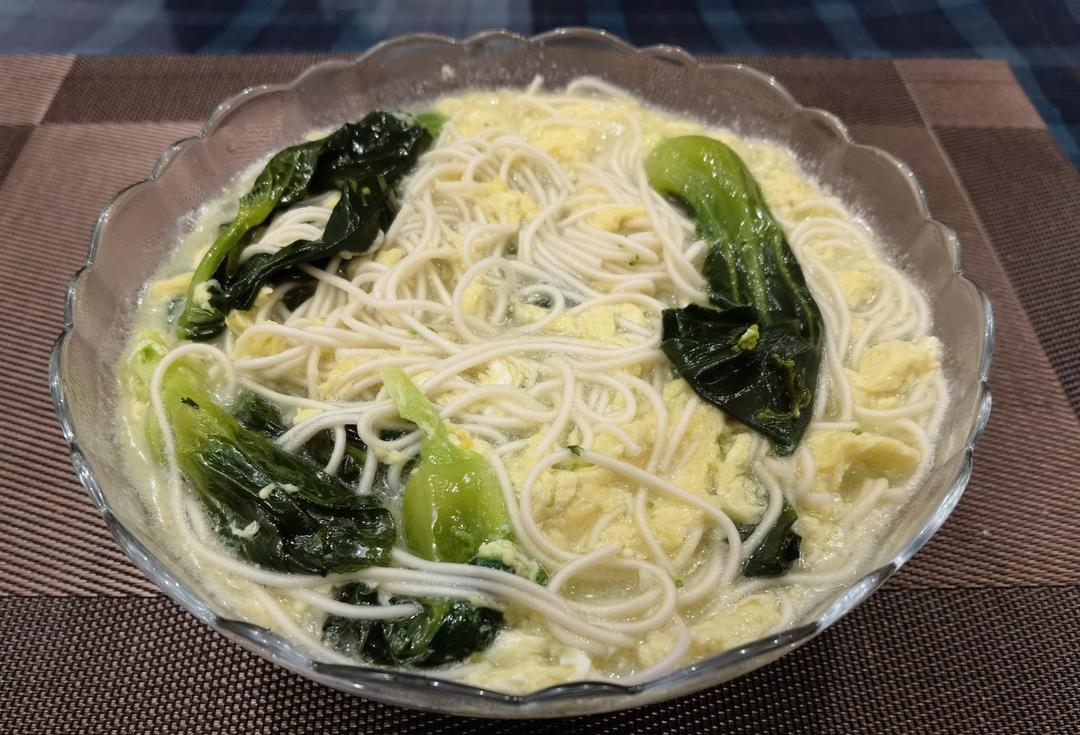 青菜鸡蛋汤面