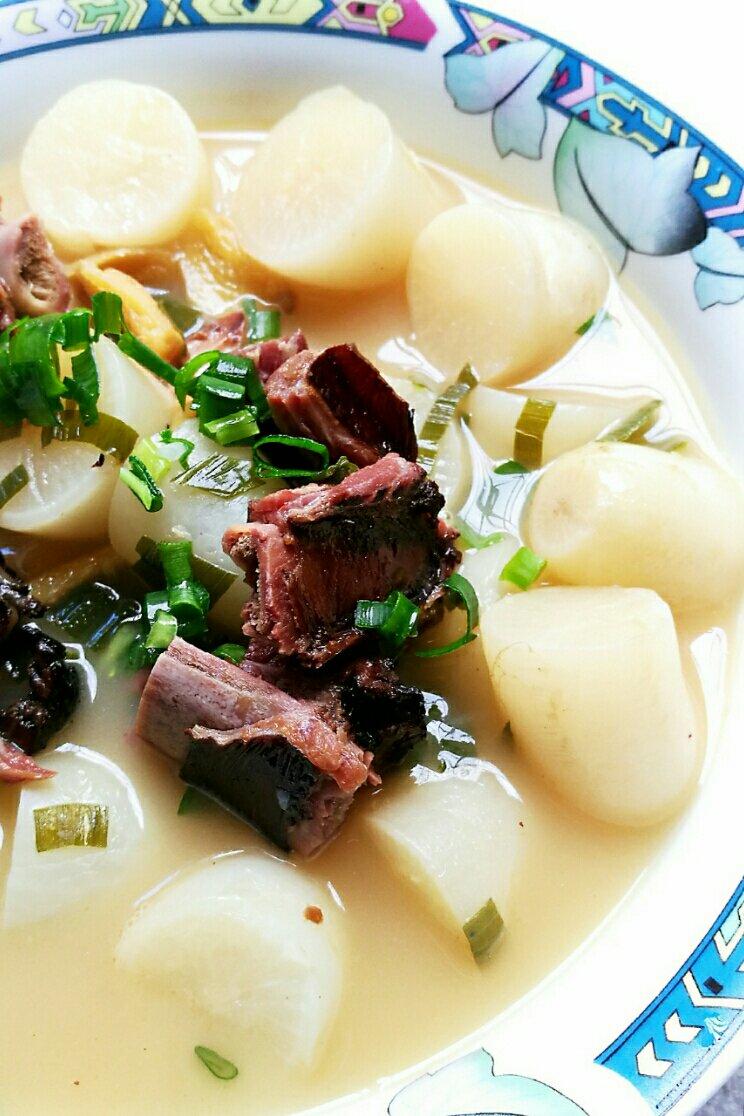 赵笑做的【腊排骨萝卜煲】