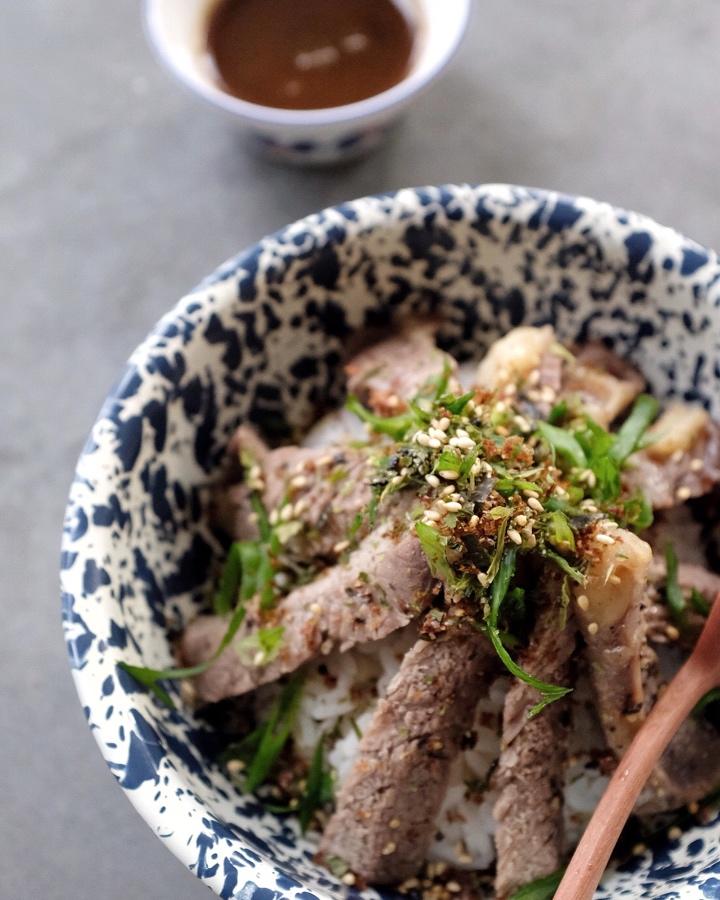 梅子烤牛肉藜麦饭【北鼎烤箱食谱】