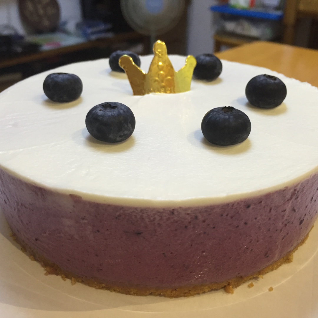 《Tinrry下午茶》教你做蓝莓益力多慕斯