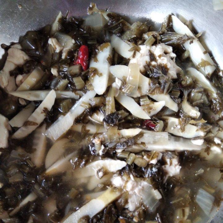 雪菜豆瓣老豆腐汤