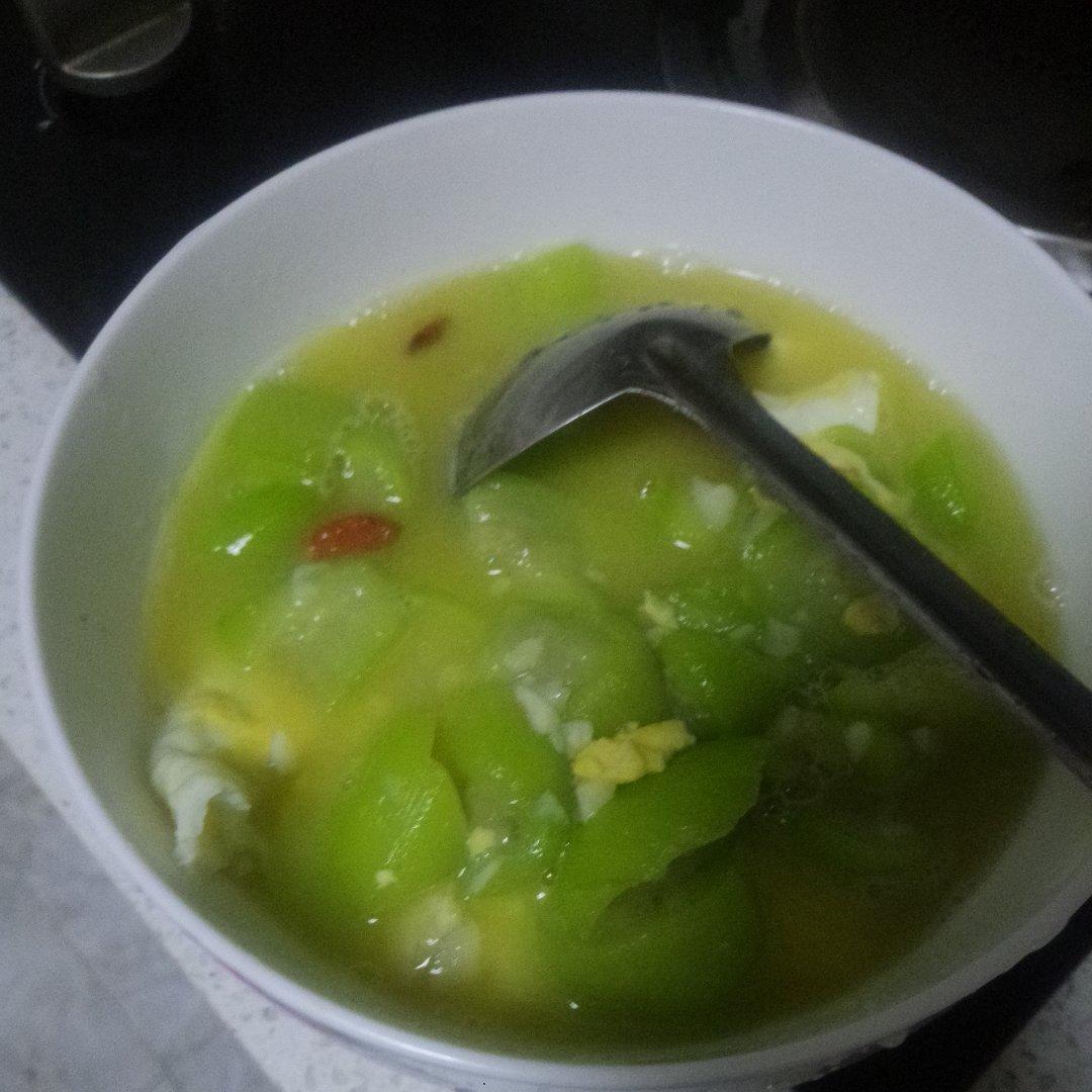 鲜掉眉❗️❗️好喝到哭的丝瓜煎蛋汤