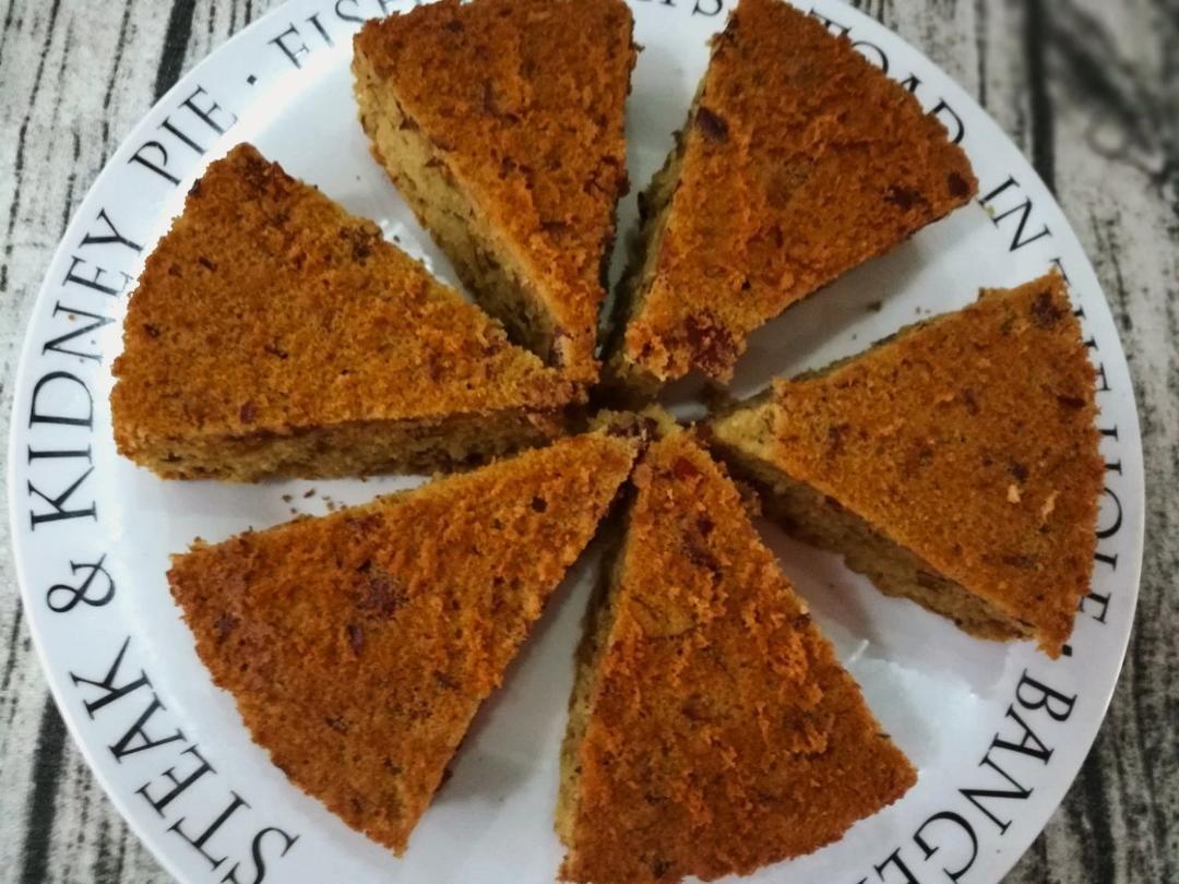 红枣葡萄干蛋糕