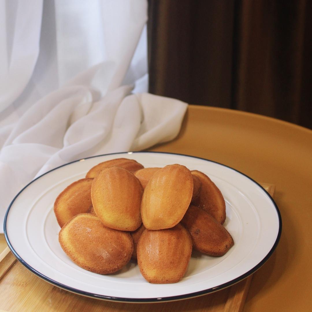 浑身文艺气质的甜点——柠檬玛德琳