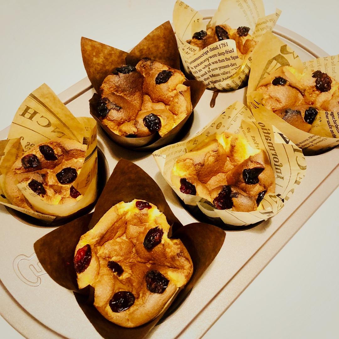 蔓越莓纸杯蛋糕