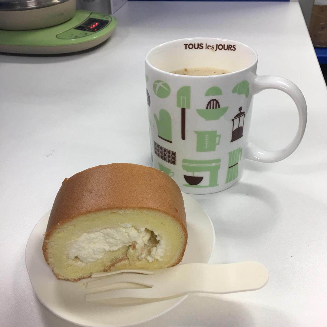 原味蛋糕卷