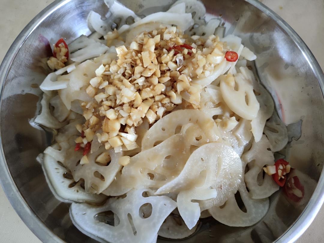凉拌藕片