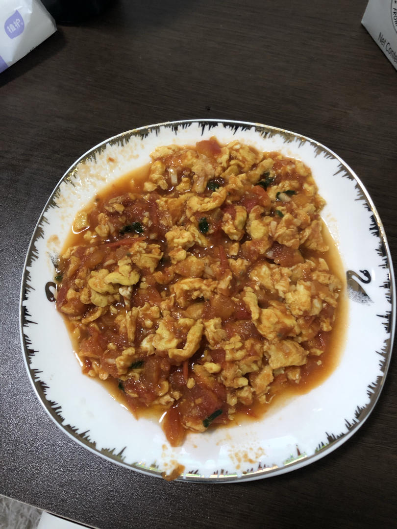 番茄炒鸡蛋（超浓的番茄味）