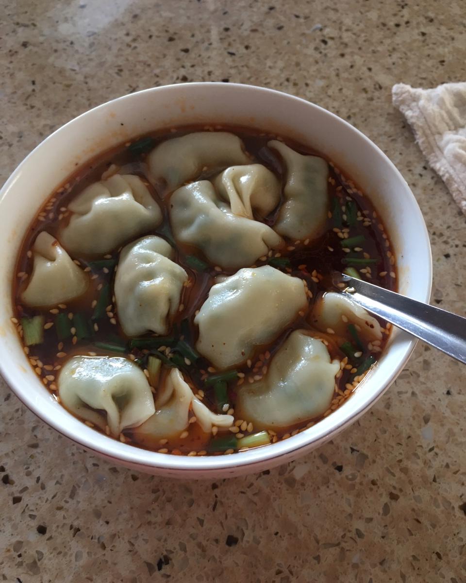 韭菜鸡蛋虾仁三鲜饺子