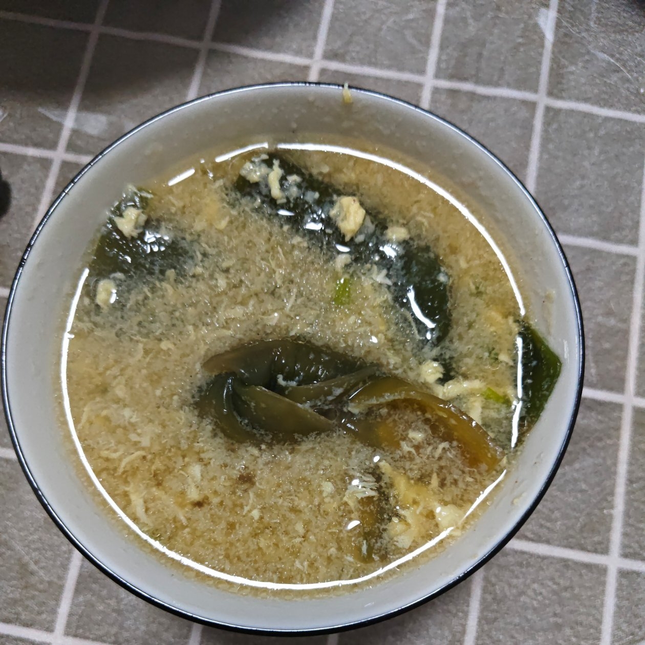 韩国海带汤（미역국）