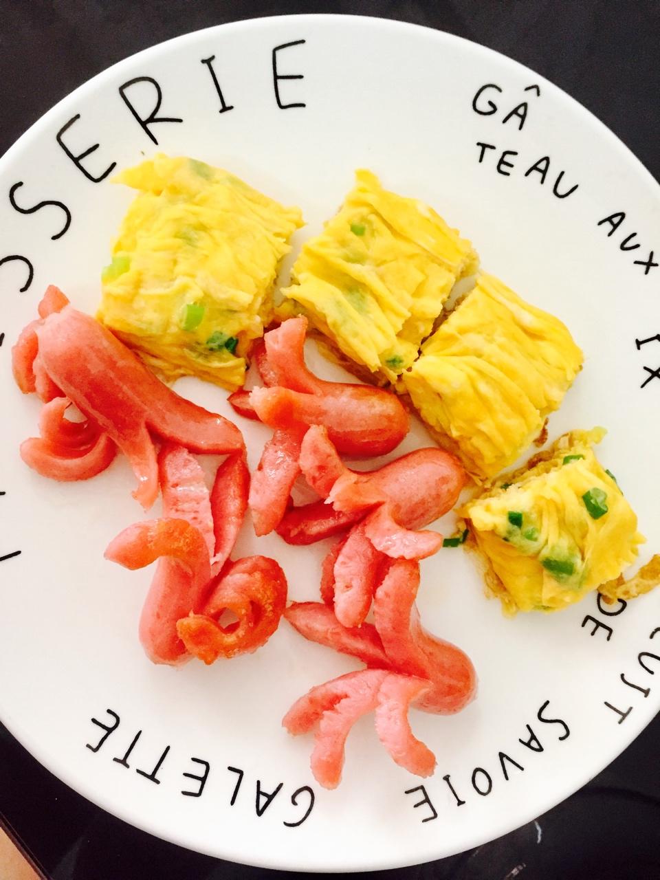 视频菜谱：厚蛋烧和章鱼香肠