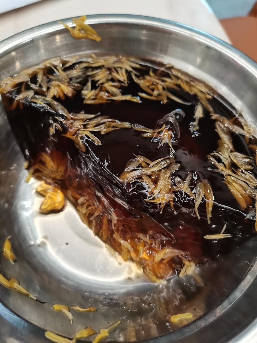 罗汉果菊花陈皮山楂养胃凉粉