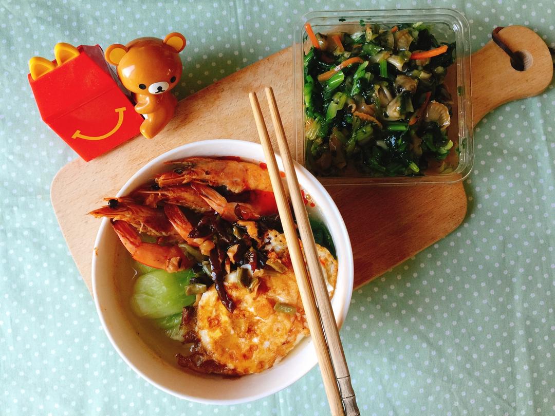 每天，叫醒我的是早餐