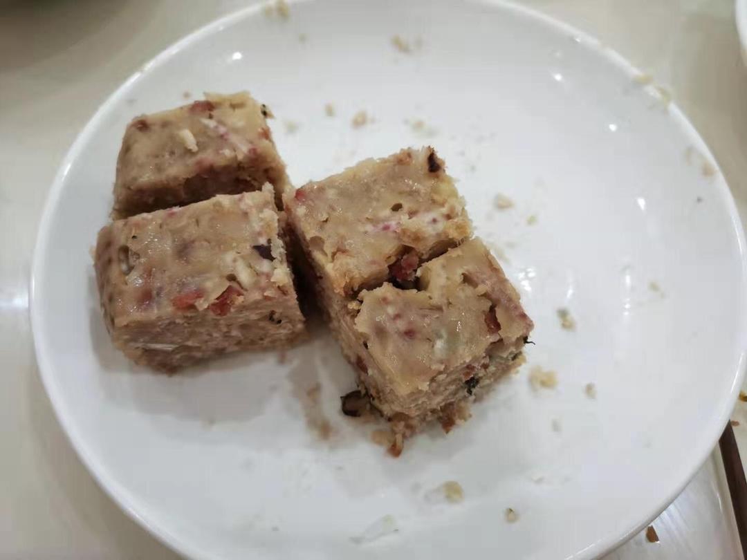 广式海味腊肠芋头糕