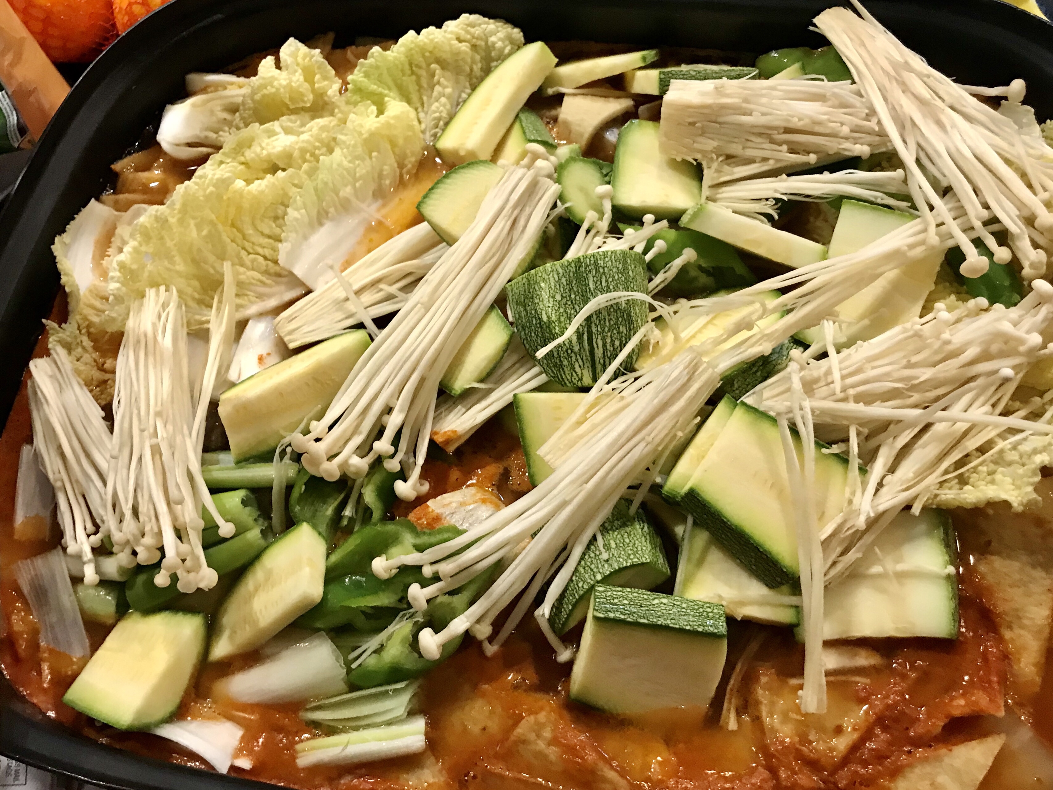 韩式海鲜蔬菜一锅煮 鲜辣鱼汤 Mae Un Tang的做法 步骤7