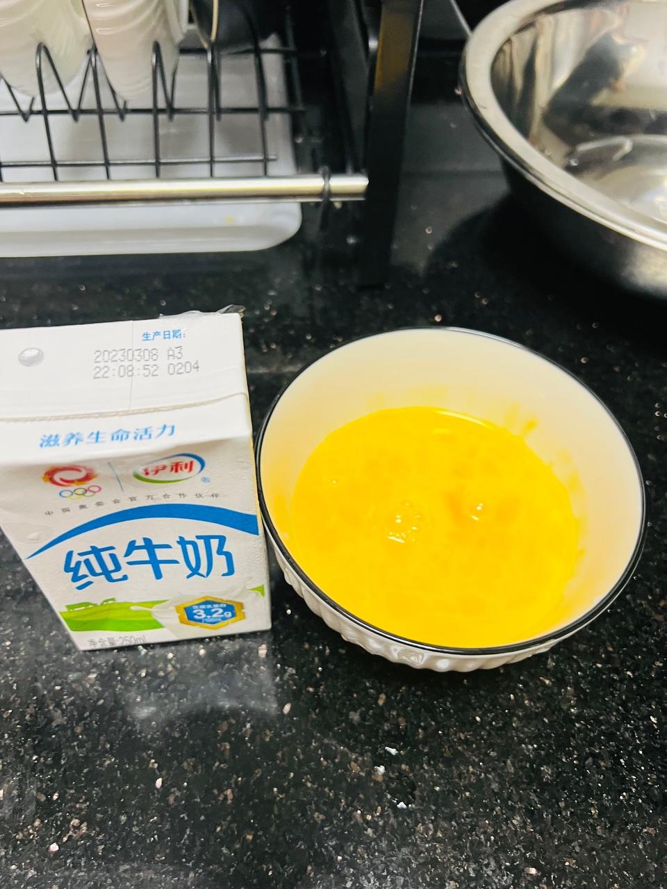 纯奶手撕吐司的做法 步骤1