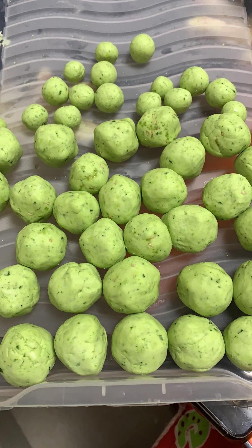 绿色宝宝汤圆
