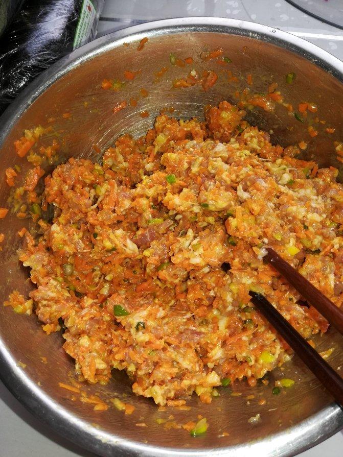 胡萝卜羊肉馅饺子