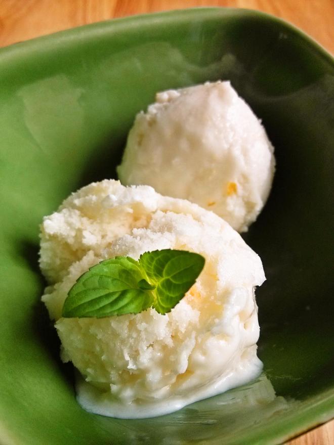 蜂蜜柚子酸奶冰淇淋的做法