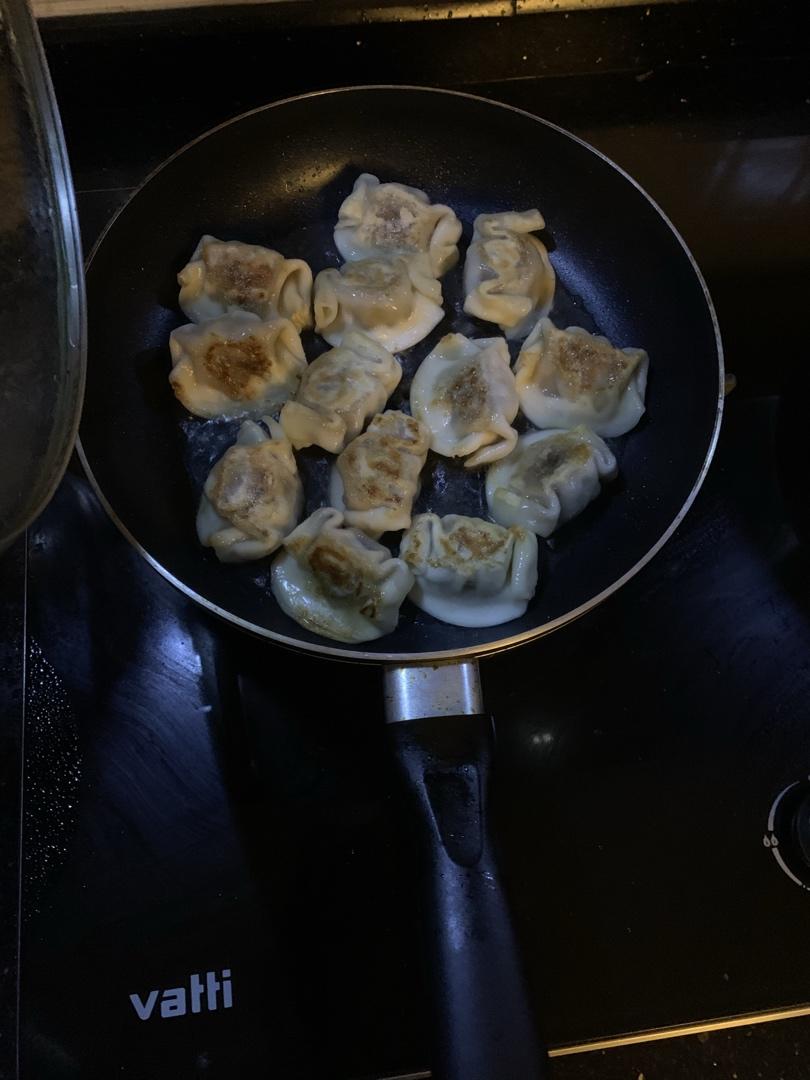 速冻煎饺