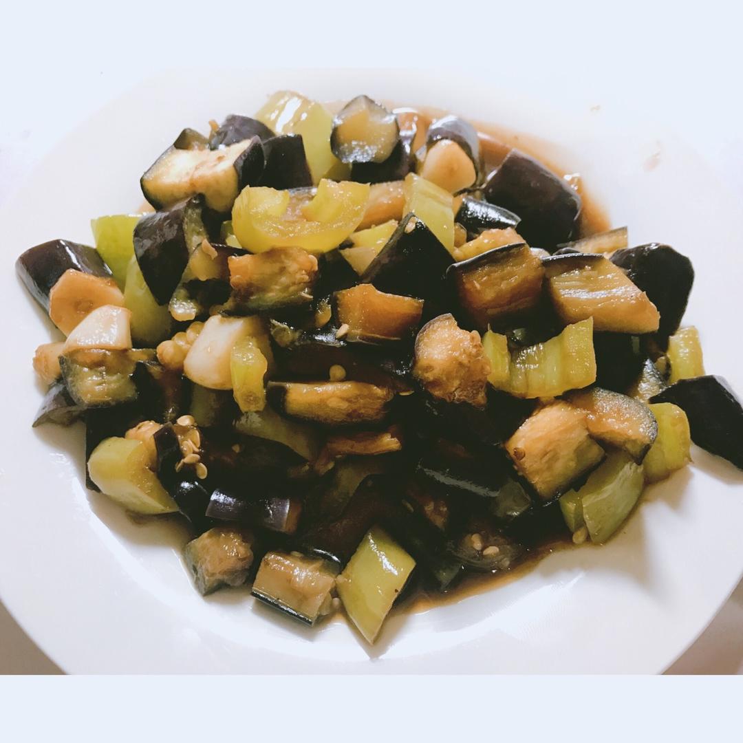 青椒炒茄子