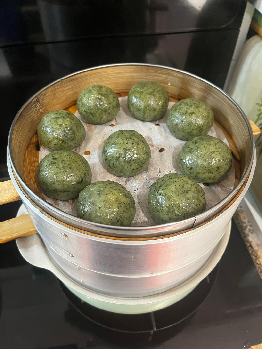 咸蛋黄肉松艾糍（青团）