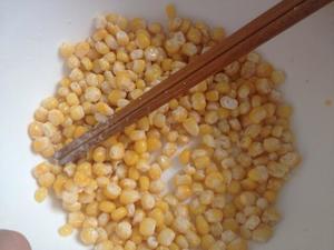 玉米烙的做法 步骤3