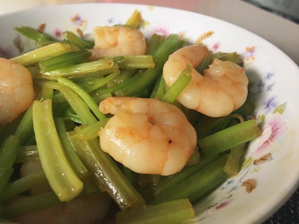 西芹炒虾仁