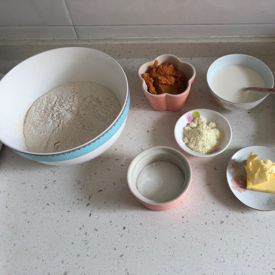 纯奶手撕吐司的做法 步骤1