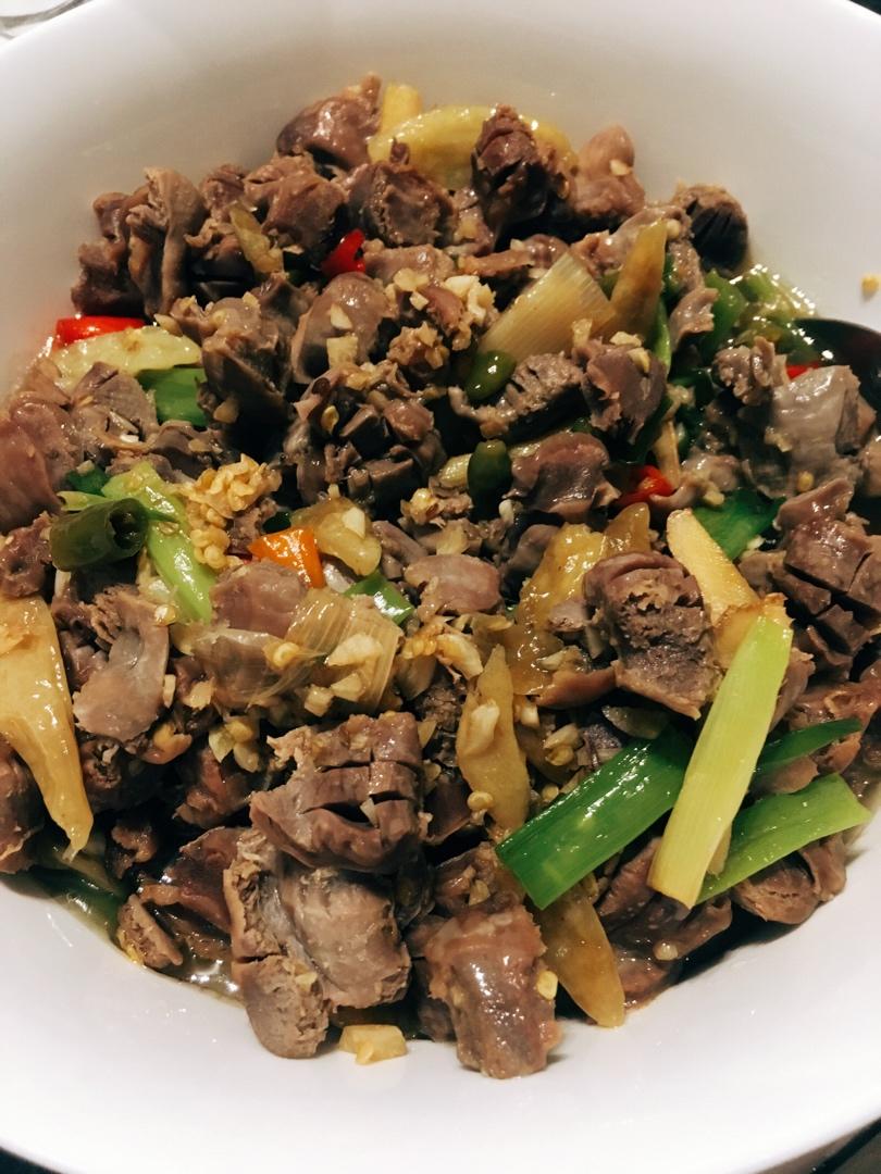 妈妈牌酸辣鸡胗