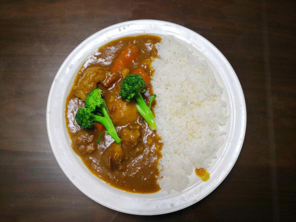 日式牛肉土豆咖喱