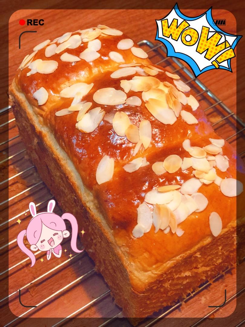 升级版奶香手撕吐司