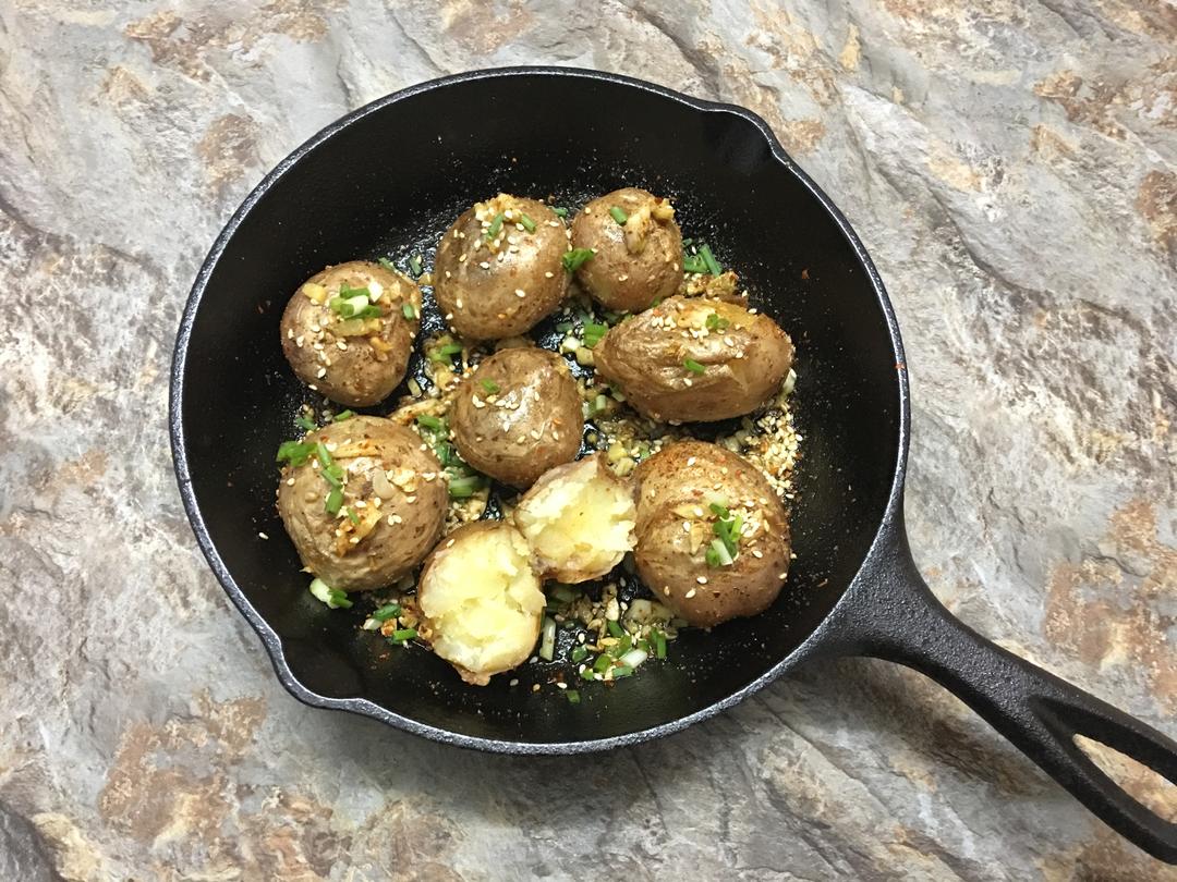 乐活教主的美食之——香煎小土豆的做法
