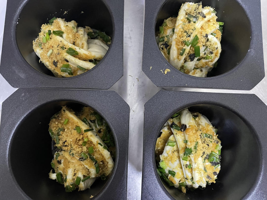 香葱肉松手撕吐司