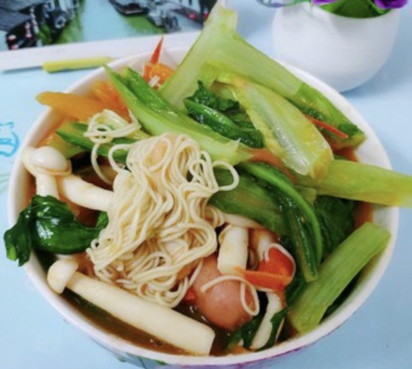 时蔬烩面