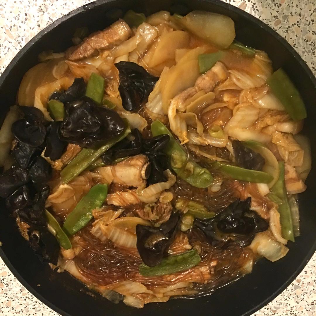 土豆白菜猪肉炖粉条