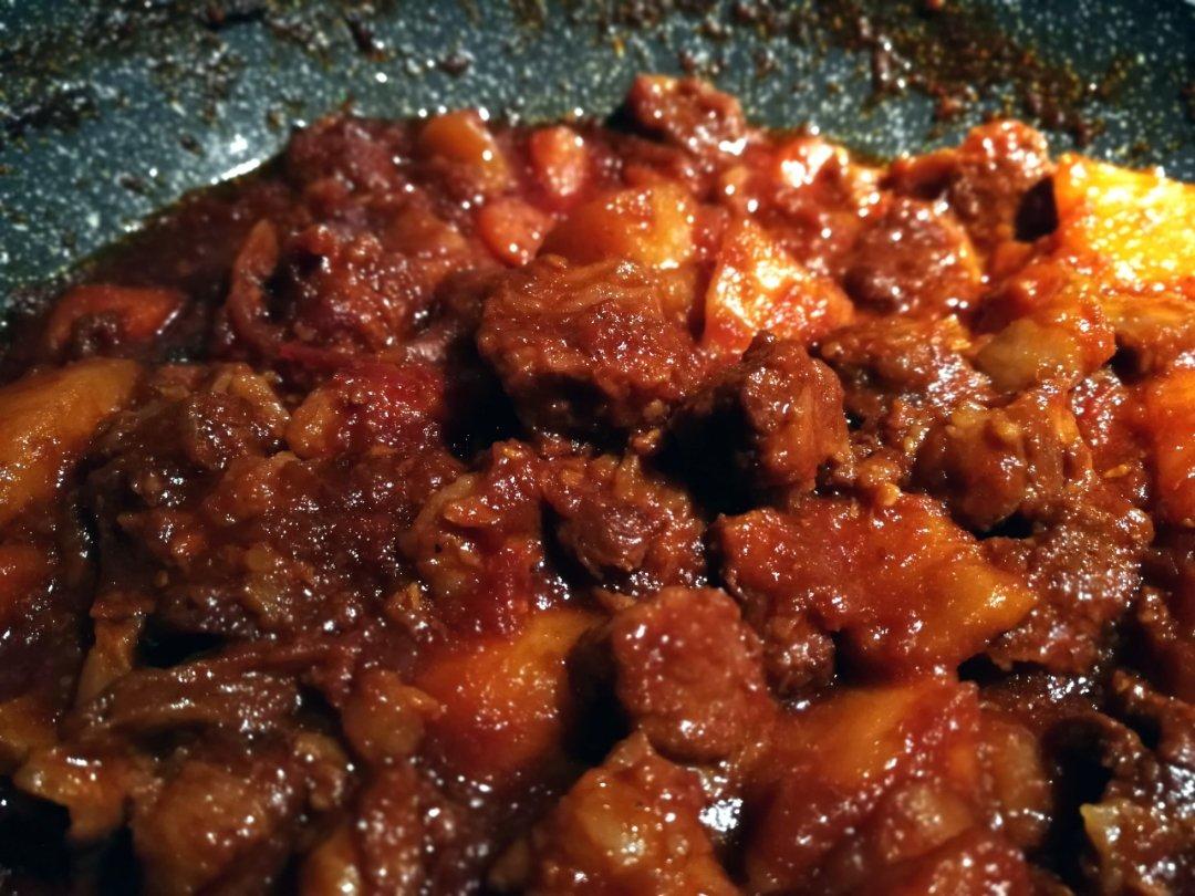 一个话唠包教包会的香浓红烩牛腩