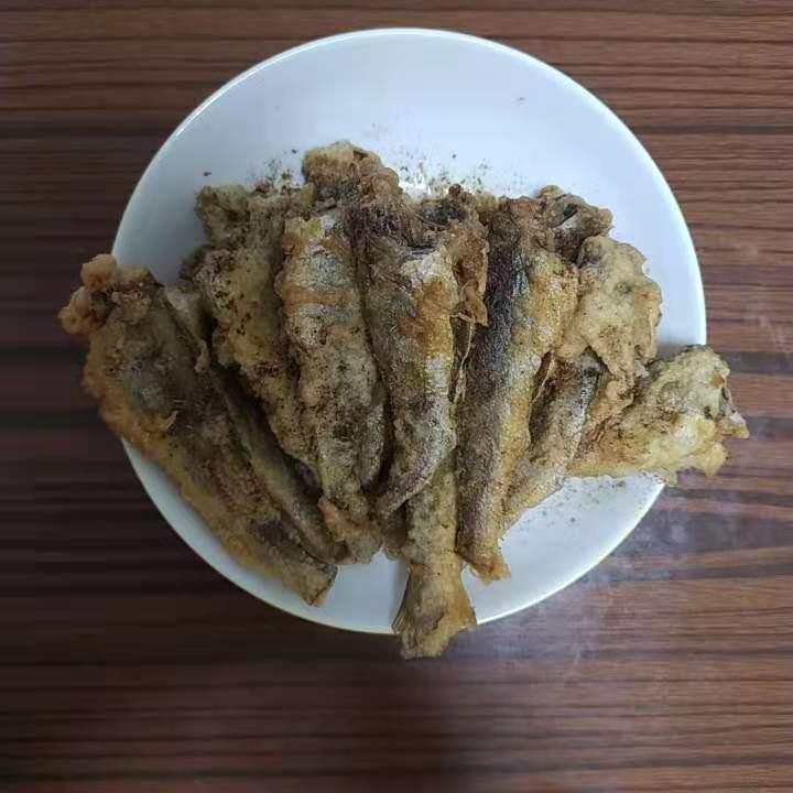 干炸香酥小黄鱼