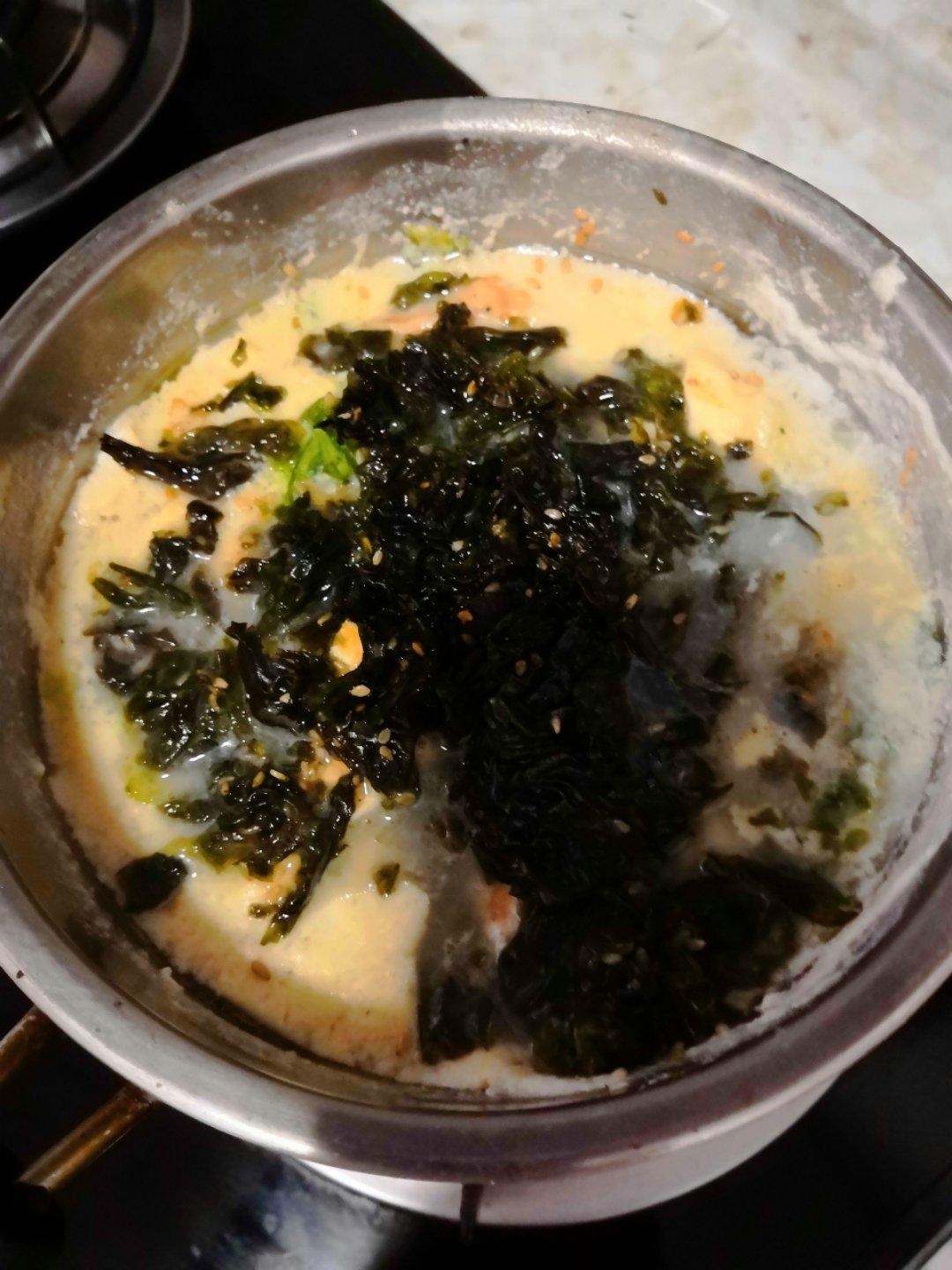 和风豆乳养身鸡肉暖锅-太太乐鲜鸡汁